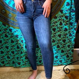 Dark Wash, Super Stretch, High-waisted Jeans